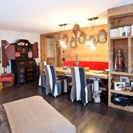 Chesa La Posta Apartment Samedan Exterior foto